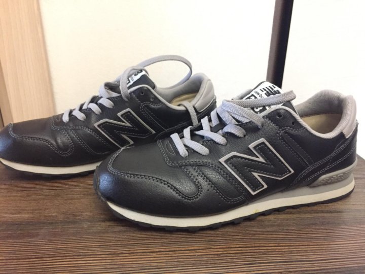 new balance 368 black