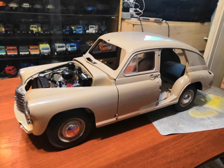 аккумуляторная батарея мосштабной модели газ-м20 "победа". газ м20 победа 1 8. газ м20 1:8. газ м20 победа 1:8 кузов. газ м20 победа 1 24.