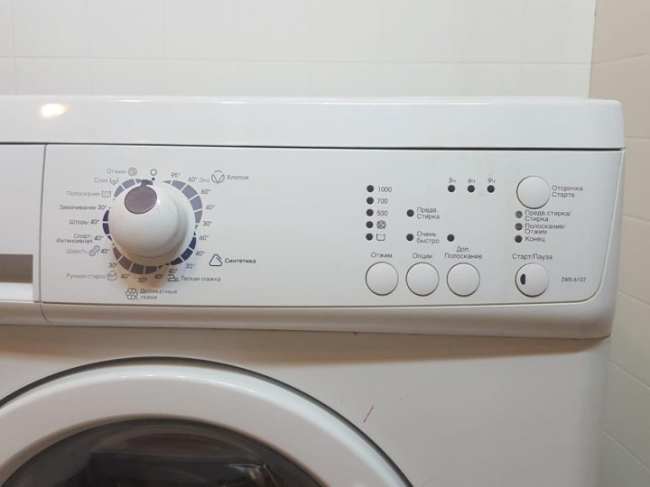 На разбор стиральная машина ZANUSSI ZWS281 Машина целиком 1500 Бак в сборе 1000 