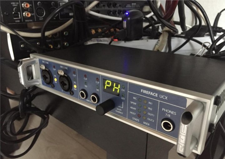 Rme fireface ucx. Rme fireface ucx ii. Rme fireface 800. Rme fireface ucx ii надпись. Rme fireface ufx ii аудиоинтерфейс usb 60-канальный (2 adat, aes/ebu, аналог), 192 кгц.