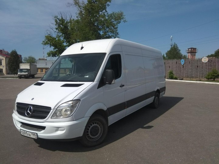 Mercedes Benz Sprinter с456ас136