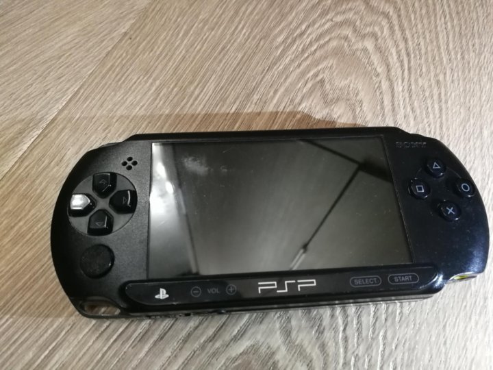 Psp e1008. PSP PSP 1008. Sony PSP e1008 ta-097. PSP e1008 светодиод.