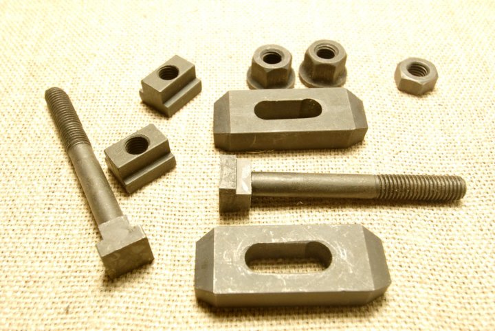гайка в т образный паз 14мм. прижимы станочные паз 20. 7мм, 22х26х8х16мм, м12 (yt-2003) "cnic". т-гайка м3, паз 6, a128. 5х24мм, м18 (yt-2006) \"cnic\" (шт).