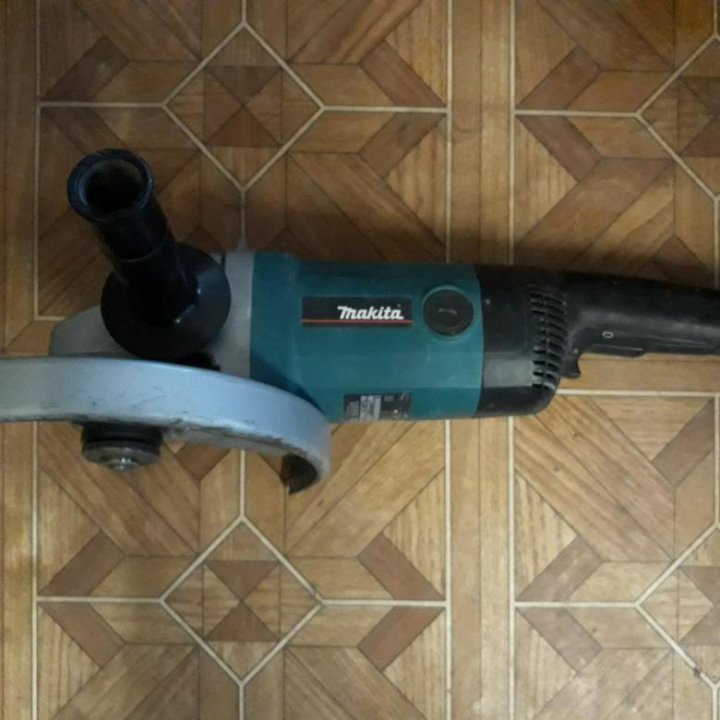 Болгарка спб. Макита 9069 защитный кожух. Makita 9069 авито. 9069 Болгарка на авито. Лена болгарка СПБ.