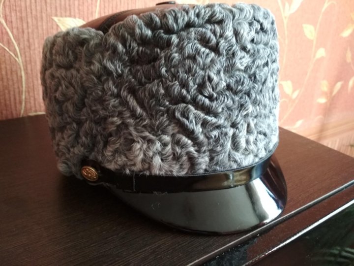 Новая шапка для генералов