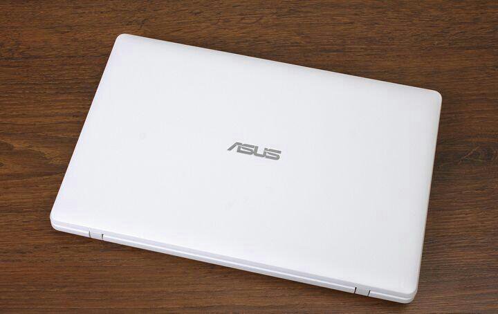 Маленький ноутбук asus