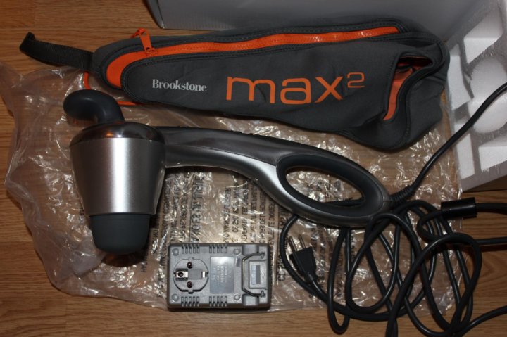 Brookstone max2