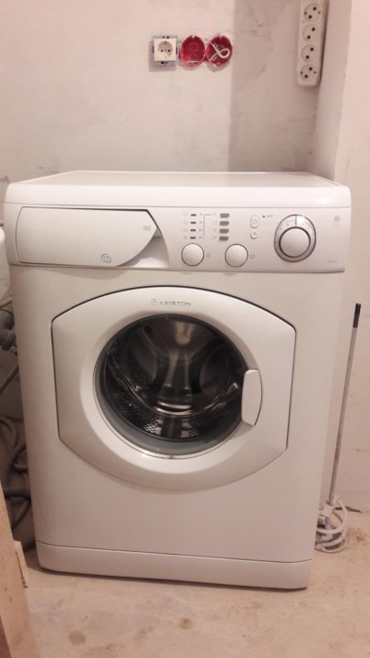 Стиральная машина Ariston AVL 105 – купить в Москве, цена 4 500 руб.,  продано 14 ноября 2018 – Стиральные машины