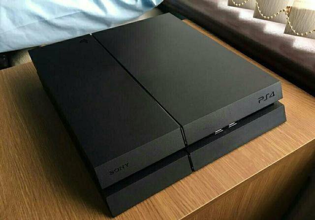 Ps4 fat фото