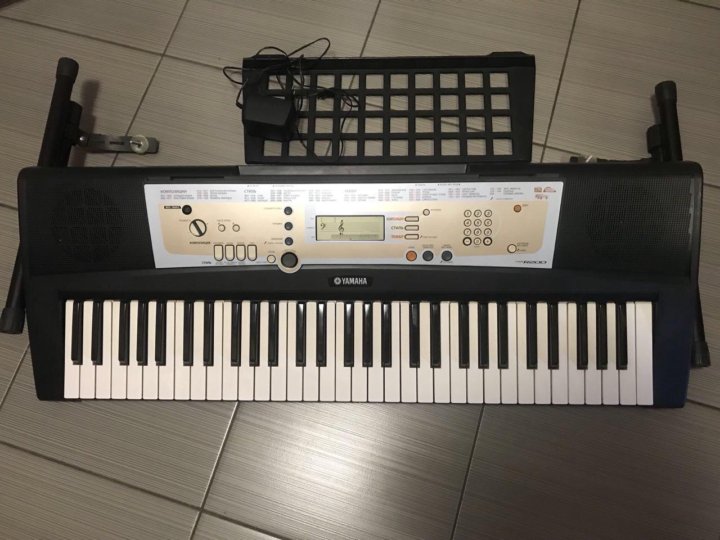 Синтезатор yamaha psr r200. Yamaha PSR r200. Yamaha PSR r200 обучения:.