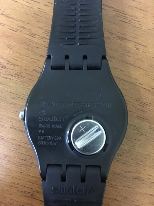 swatch Swiss made v8 900 8 2019