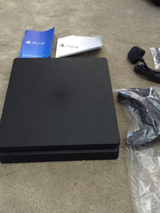 Playstation 4 slim фото