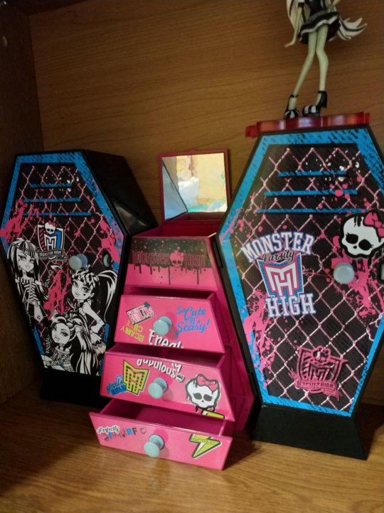 Шкафчики монстер хай картинки