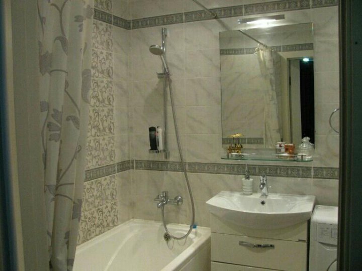 Ванная комната плитка дизайн в обычной квартире фото
