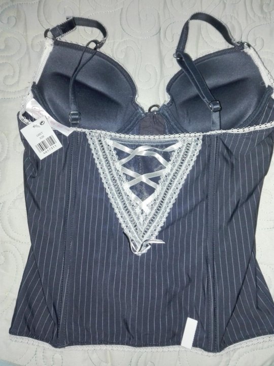 Корсет авито. Deseo корсет 21173700004. Корсет серебристый. Корсет диор скарлет. Рубашка корсет и шорты.