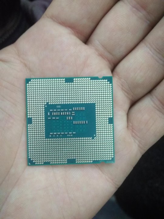 Intel g. Intel g15584-301