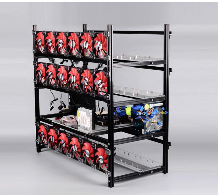 стойка с современными asic майнерами в ряд