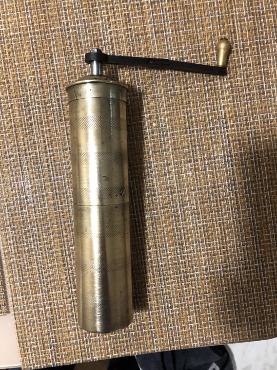 Кофемолка ручная СССР (Армения) – купить в Домодедово, цена 1 700 руб.,  продано 27 марта 2019 – Измельчение и смешивание