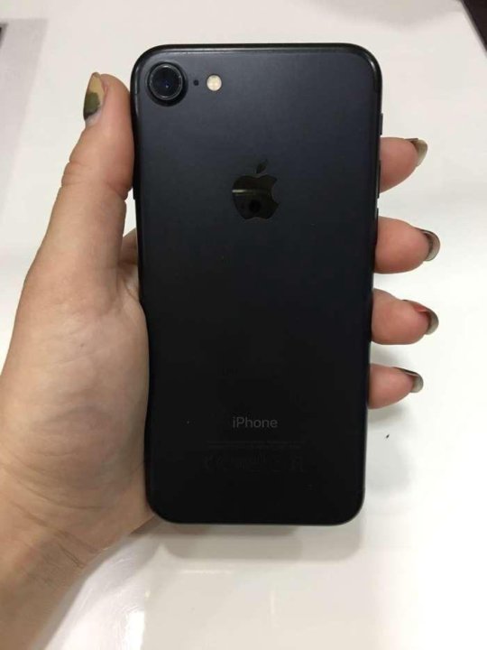 Jet black. Айфон 7 Джет Блэк 32гб. Iphone 7 Jet Black 32gb. Айфон 7 32 ГБ Блэк. Iphone 7 32 ГБ черный.