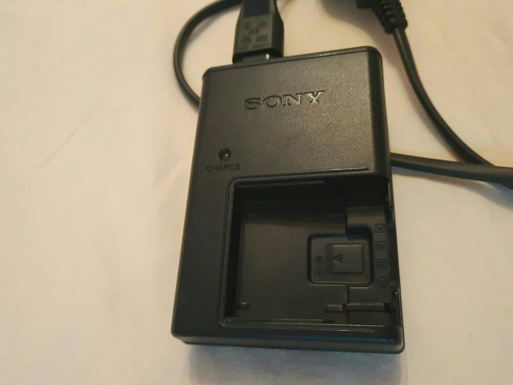 Зарядка sony. Sony BC-cs3. Sony BCR-nww270. Зарядное устройство BC-CSD. Зарядник Sony PWX-x70.