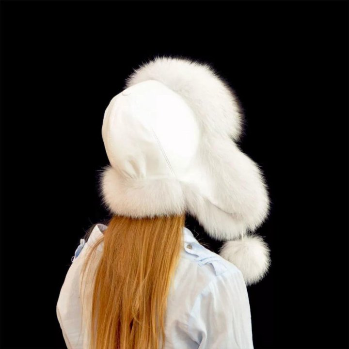 Белые меховые шапки женские