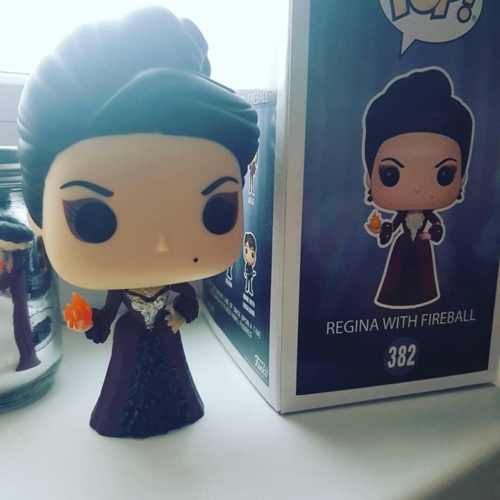 Funko best sale pop regina