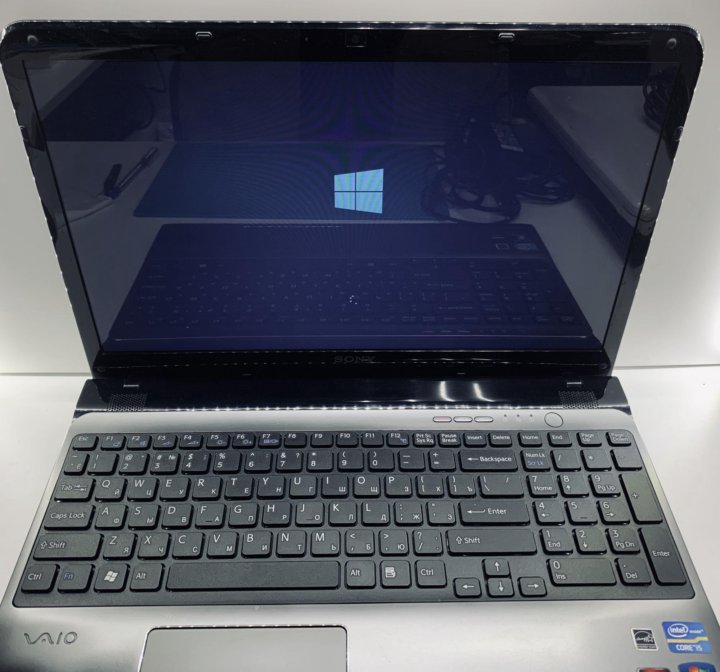 Sony vaio sve151c11v. Sony sve151c11v. Ноутбуке sony vaio sve151j11v характеристики. Sony sve151e11v vaio ноутбук. Sony vaio sve171e13v.