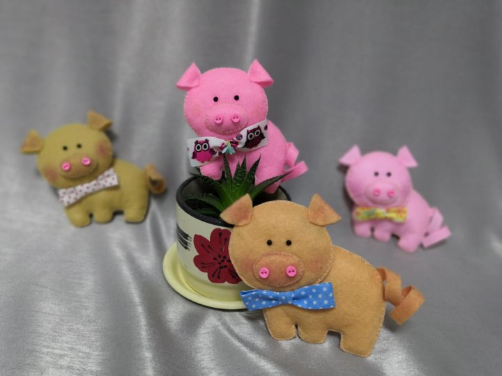 Игрушка Свинка Новый Год