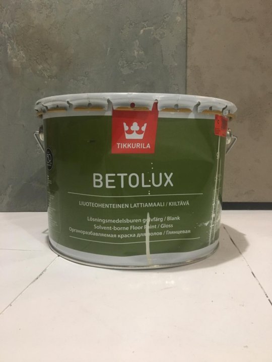 Тиккурила бетолюкс. Tikkurila Betolux. Tikkurila Betolux n485 паркет. Обеспыливающее покрытие Бетолюкс. Тиккурила глянцевая краска.