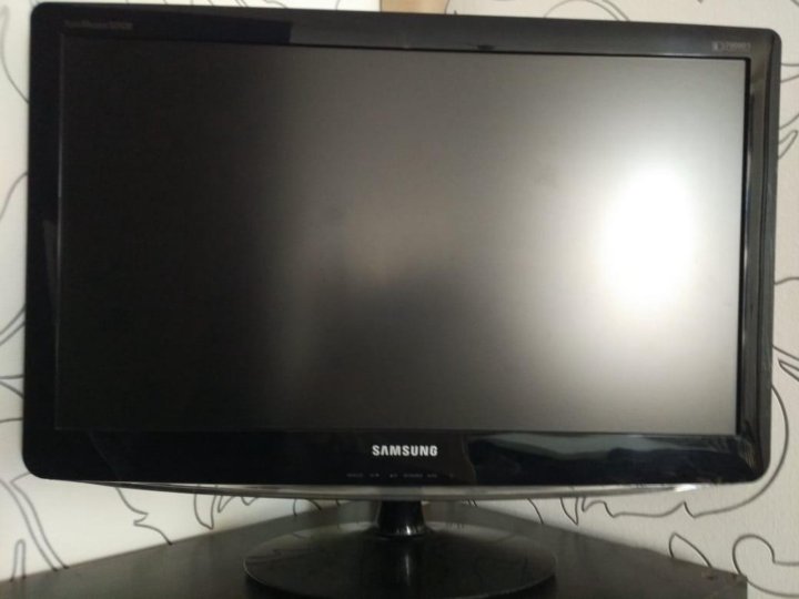 Монитор SAMSUNG SyncMaster B2430L 