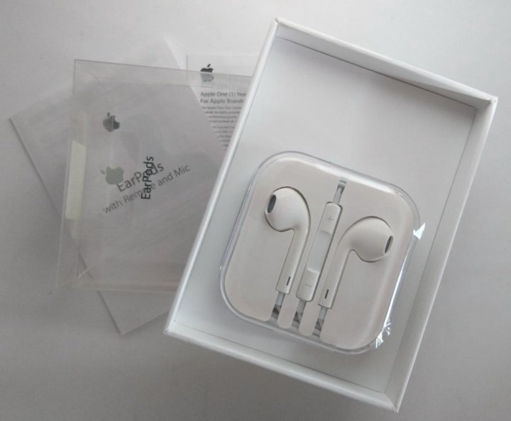 AIRPODS Max коробка оригинал. AIRPODS Pro 2 коробка оригинал. Оригинальная коробка Earpods. Оригинальная коробка аирподс про.