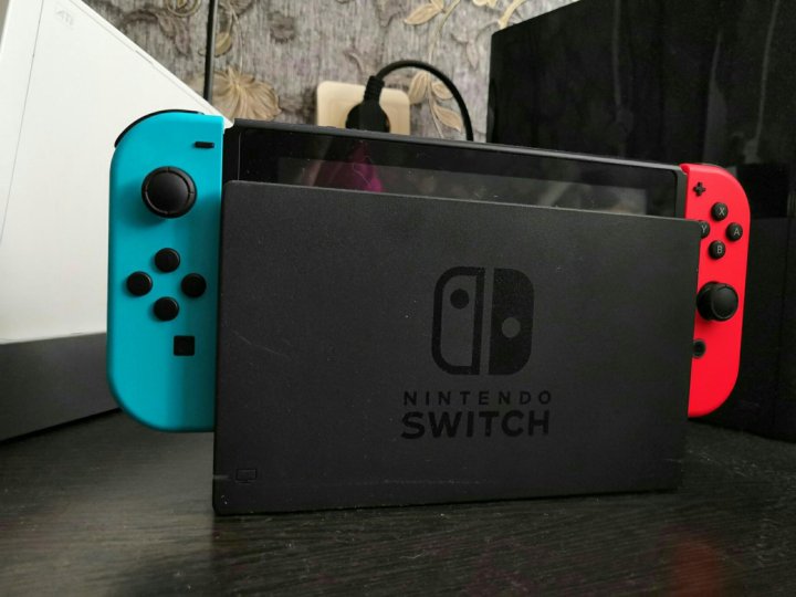 Nintendo Switch прошитая. Прошитая Нинтендо свитч купить. Nintendo Switch прошитая купить.