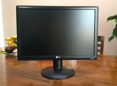 LG 1934// Acer 1916 – купить в Набережных Челнах, цена 1 200 руб., продано  29 августа 2019 – Мониторы