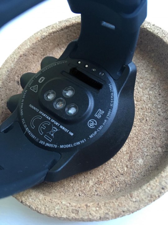 suunto spartan sport wrist hr baro cena