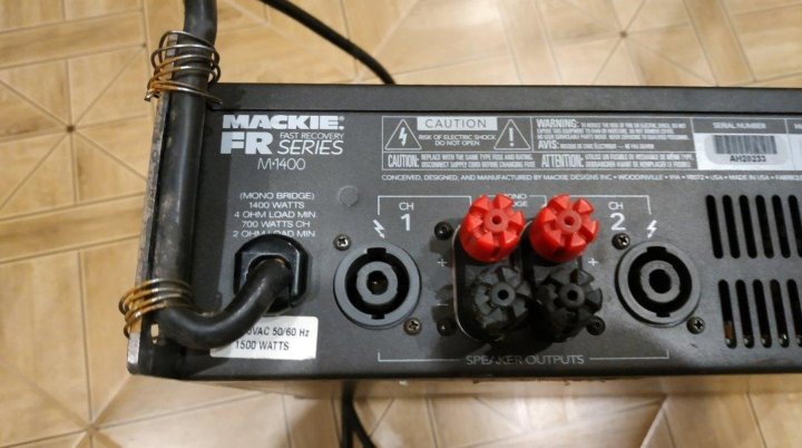 mackie m1400