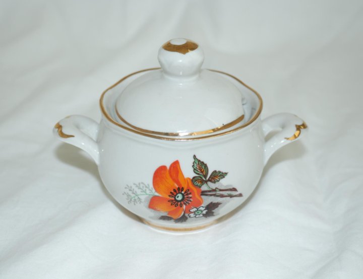 фарфорово фаянсовый завод чайка. краснодарский фарфоровый завод. краснодарский фарфоровый завод. чайник фарфор ффз чайка. краснодарский фарфорово фаянсовый завод чайка.