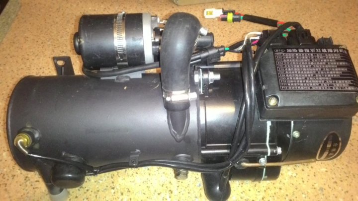 Подогреватель мокрый фен. Пжд (мокрый фен) 12/24 12kw. Предпусковой подогреватель мокрый фен север 6000. Yjh-q10a отопитель. Подогреватель мокрый фен.