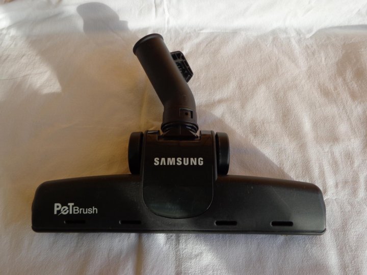турбощетка pet brush samsung. Pet brush. расческа для вычесывания подшерстка у кошек. Pet brush. резиновая щетка для собак.