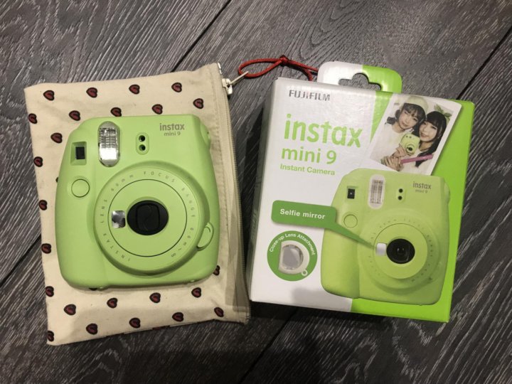 Серийный номер Instax Mini 9. Фотоаппарат моментальной печати Instax 9 DNS. Instax Mini 10 чёрный матовый. Fujifilm Instax Mini Creative ads.