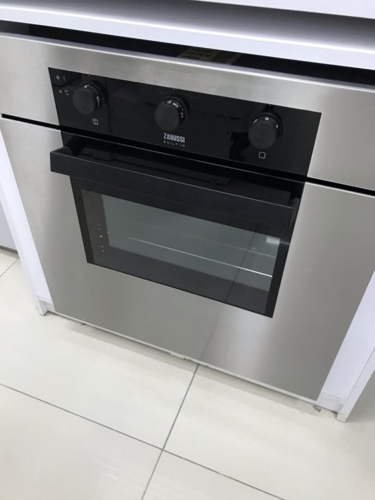 Духовой шкаф zanussi zob 482