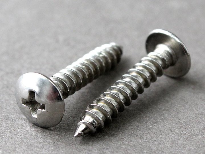 Клопы с буром по металлу. Шуруп самонарезной м8х30. Цинк. Отделки s-ds01b 3,5х35 м. Авито шурупы.