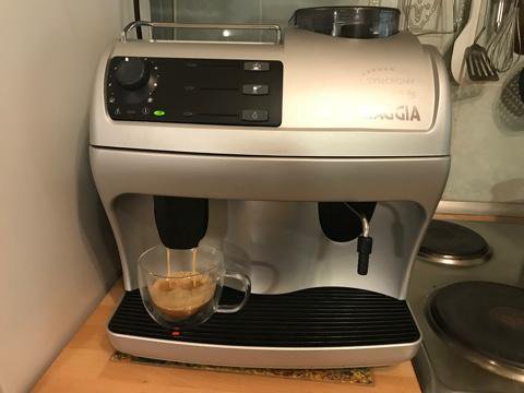 Gaggia syncrony logic rs. Кофемашина Gaggia Syncrony. Gaggia Syncrony Logic. Гаджия Лоджик кофемашина.