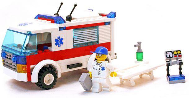 Lego 7890 Ambulance 500 29 2019