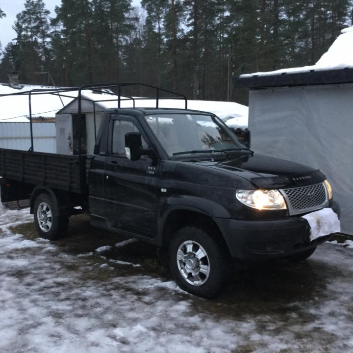 uaz 3163