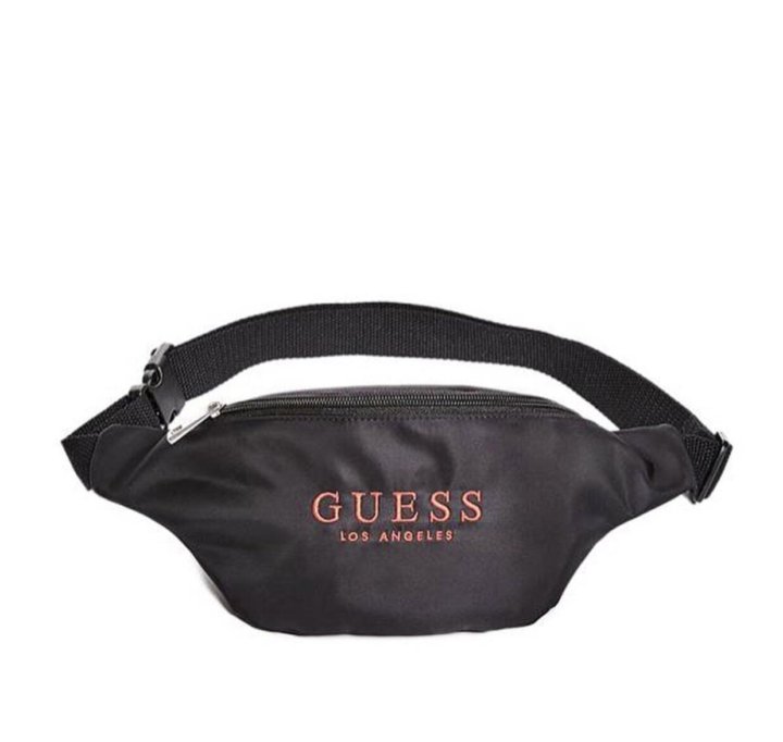 Поясные сумки guess мужские. Сумка поясная guess la CA черная. Поясная сумка guess унисекс. Поясная сумка guess Manhattan Belt Bag. Женская поясная сумка guess maila Belt Bag.