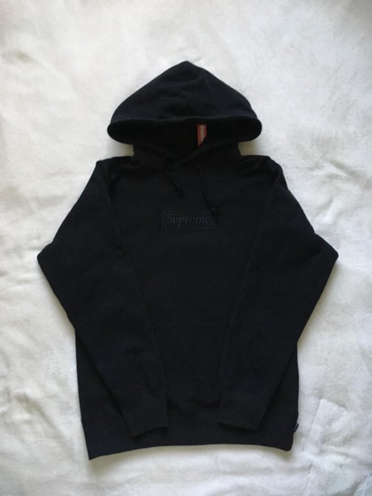 black tonal supreme hoodie