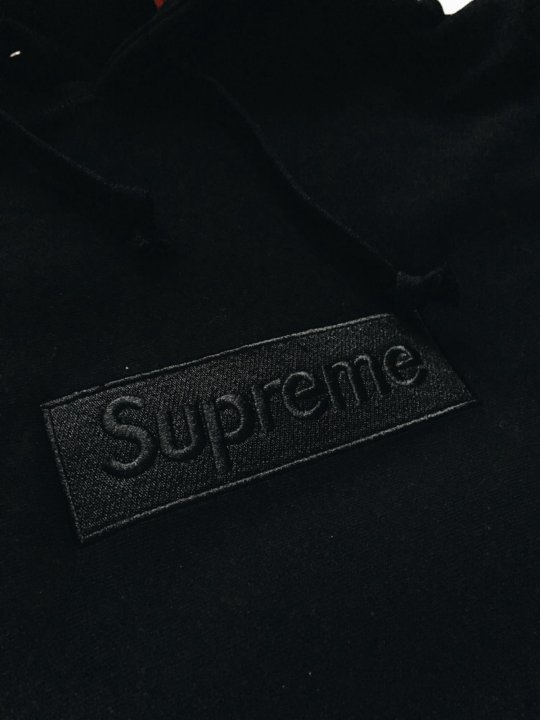 black tonal supreme hoodie