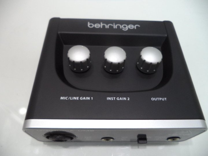 Карта behringer u phoria um2