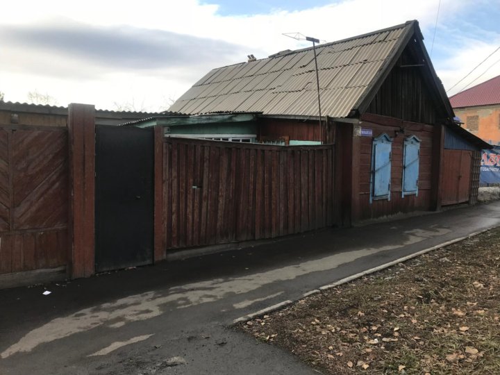 Дома черемхово. Улица Первомайская города Черемхово. Черемхово ул Красноармейская. Дом по улице Горького 7 город Черемхово. Электротовары п. Качуг. Ул. Каландарашвили.