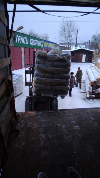 Грузчик на волге